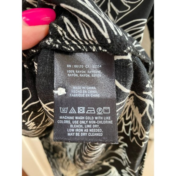 Maeve Women Black/White 3/4 Sleeve V-Neck Inside Button Front Blouse Top Size 2 - Picture 7 of 8